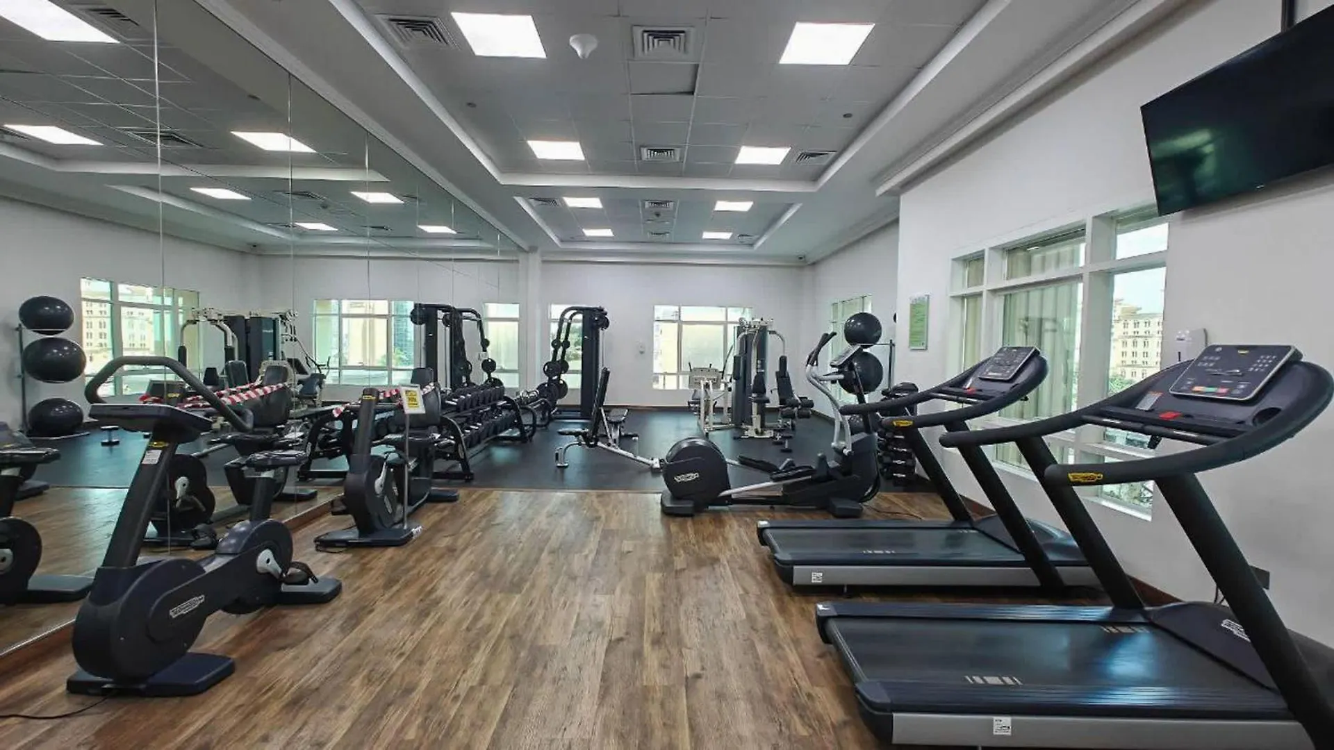 1 Bedroom In Marina With Stunning Ain Dubai View Apartment
